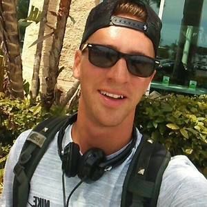 Meet your Posher, Joey